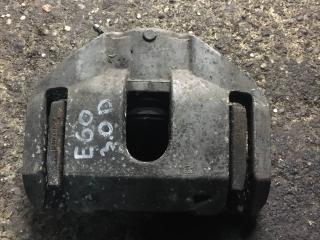 суппорт передний левый BMW 5 серия E60/E61 2005, 3.0 л., дизель, АКПП, седан