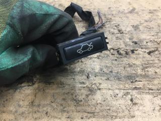 кнопка открытия багажника BMW 7 серия E38 [рестайлинг] 2000, 3.0 л., бензин, АКПП, седан, 61318365579, 8365579