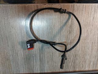 датчик ABS Mercedes-Benz E-Класс W212/S212/C207/A207 2010, 2.2 л., дизель, АКПП, седан, задний привод, правый руль, A2125402117