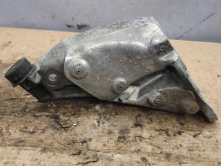 кронштейн двигателя BMW X5 E70 2007, M57 306 D3, АКПП, 6772680