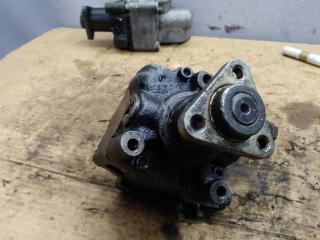 насос гидроусилителя руля BMW 5 серия E34 1996, 8601165, 8692956