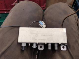 усилитель антенны BMW 5 серия E39 [рестайлинг] 2001, 2.5 л., дизель, АКПП, седан, 8378090