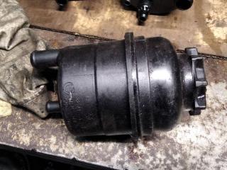 бачок гидроусилителя BMW 7 серия E65/E66/E67 [рестайлинг] 2006, 4.8 л., бензин, АКПП, седан, 1097164