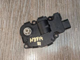 моторчик заслонки печки Mercedes-Benz E-Класс W212/S212/C207/A207 2010, 2.2 л., дизель, АКПП, седан, задний привод, правый руль, EFB330