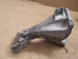 кронштейн двигателя BMW 3 серия E90/E91/E92/E93 [рестайлинг] 2008, 2.0 л., дизель, 6781916