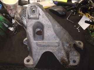 кронштейн двигателя BMW 3 серия E90/E91/E92/E93 2006, 3.0 л., дизель, 6765004, 6760316