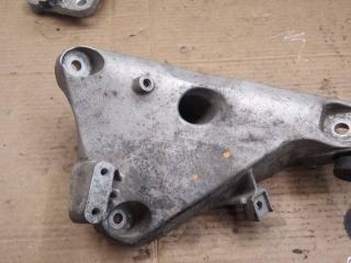 кронштейн двигателя BMW X5 E70 2007, 3.0 л., дизель, АКПП, внедорожник 5 дв., 6790022