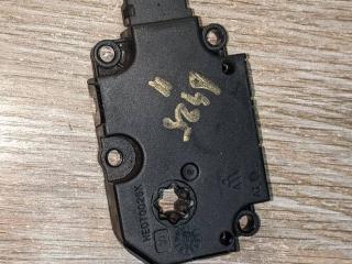 моторчик заслонки печки Mercedes-Benz C-Класс W205/S205/C205 2015, 2.0 л., M 274.920, бензин, АКПП, седан, правый руль, A1699060100, T1002128BC