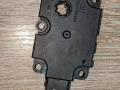 моторчик заслонки печки Mercedes-Benz C-Класс W205/S205/C205 2015, 2.0 л., M 274.920, бензин, АКПП, седан, правый руль, A1699060100, T1002128BC - фото №3