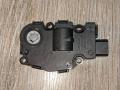 моторчик заслонки печки BMW X5 E70 2009, 4.8 л., N62 B48 A, бензин, АКПП, внедорожник 5 дв., 929888G, EFB336, 6956706 - фото №3