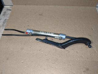 амортизатор крышки багажника (3-5 двери) Mercedes-Benz M-Класс W164 2006, 3.5 л., M 272.967, бензин, АКПП, внедорожник 5 дв., правый руль