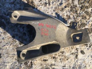 кронштейн двигателя BMW 5 серия E60/E61 2007, 3.0 л., N53 B30 A, бензин, АКПП, седан, 6770940