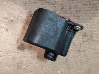 корпус воздушного фильтра Mercedes-Benz C-Класс W204/S204 2010, 2.0 л., бензин, задний привод, A2711401087