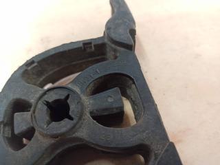 кронштейн глушителя BMW 7 серия E65/E66/E67 [рестайлинг] 2005, 3.0 л., дизель, 1438435