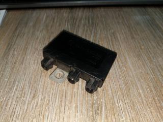 усилитель антенны BMW 3 серия E46 2001, 2.0 л., N42 B20 A, бензин, АКПП, купе, 8380944