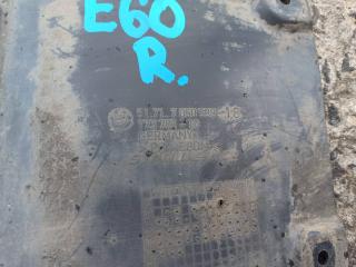 защита арок передняя правая (подкрылок) BMW 5 серия E60/E61 2007, 2.0 л., бензин, 7050538