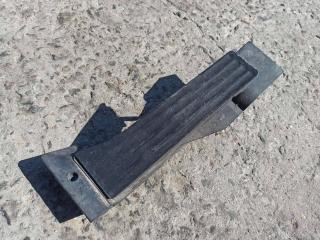 педаль BMW 7 серия E65/E66/E67 [рестайлинг] 2006, белый, 6772645