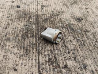 патрон фонаря BMW 8 серия E31 1998