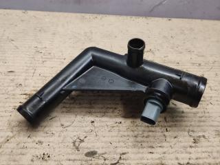 фланец (тройник) системы охлаждения Volkswagen Crafter 1 поколение 2009, 2.5 л., дизель, 076121085