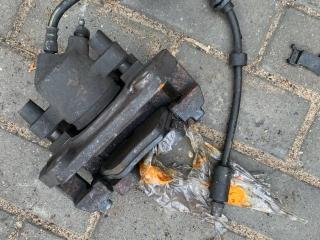 суппорт задний правый BMW 3 серия E90/E91 [рестайлинг] 2010