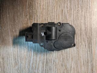 моторчик заслонки печки BMW 3 серия E90/E91 [рестайлинг] 2009, бензин, синий, EFB332