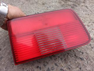 фонарь крышки багажника левый BMW 5 серия E39 2000, 8361673