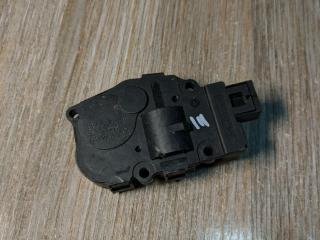 моторчик заслонки печки BMW 3 серия E90/E91 [рестайлинг] 2009, бензин, EFB332