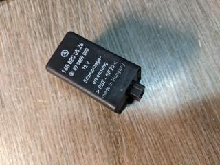 блок управления сиденьем Mercedes-Benz A-Класс W168 2000, бензин, 1688200526, A1688200526