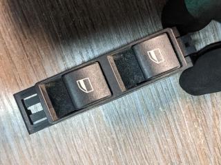 кнопка стеклоподъемника BMW 3 серия E46 2002, M54 B22 (226S1), АКПП, седан, 6902179, 61316902179