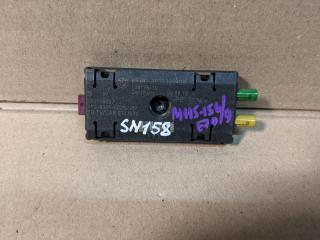 усилитель антенны BMW X5 E70 [рестайлинг] 2011, 3.0 л., N57 D30 B, дизель, АКПП, внедорожник 5 дв., 65206933328, 6933328