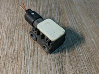 датчик удара BMW X5 E70 2008, 4.8 л., N62 B48 B, бензин, АКПП, внедорожник 5 дв., 65776988143, 6988143