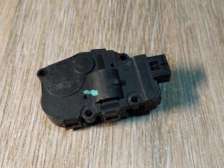 моторчик заслонки печки Mercedes-Benz M-Класс W164 2006, 3.5 л., M 272.967, бензин, АКПП, внедорожник 5 дв., правый руль, 929888G, EFB336