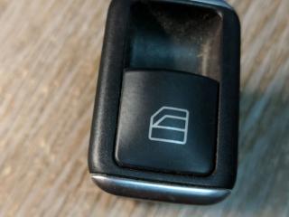 кнопка стеклоподъемника Mercedes-Benz M-Класс W166 2015, 2.1 л., OM 651.960, дизель, АКПП, мокрый асфальт, внедорожник 5 дв., A2049058102, 2049058102