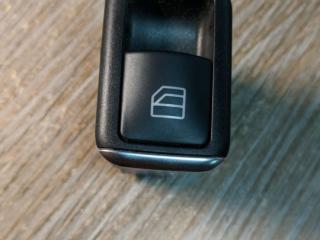 кнопка стеклоподъемника Mercedes-Benz GL-Класс X166 2013, 3.0 л., OM 642.826, дизель, АКПП, коричневый, внедорожник 5 дв., A2049058102, 2049058102