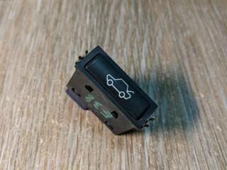 кнопка открытия багажника BMW 7 серия E38 [рестайлинг] 2000, M54 B30 (306S3), АКПП, кабриолет, 61318365579, 8365579