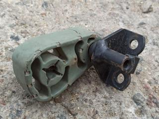 кронштейн глушителя Mercedes-Benz M-Класс W166 2015, A1664920044