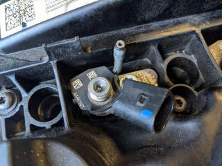 форсунка Mercedes-Benz GL-Класс X166 2015, 2.1 л., OM 651.960, дизель, АКПП, 6510702987, A6510702987