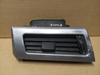 дефлектор обдува салона BMW 5 серия E60/E61 2007, 6910731