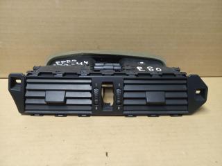 дефлектор обдува салона BMW 5 серия E60/E61 2005, 7009275, 6910734