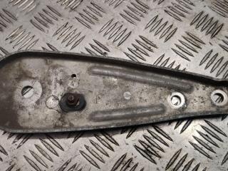 кронштейн (крепление) BMW 5 серия E60/E61 2006, 6764888