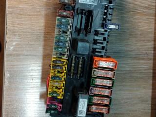 блок предохранителей Mercedes-Benz GL-Класс X166 2013, 3.0 л., OM 642.826, дизель, АКПП, коричневый, внедорожник 5 дв., 1665402350, A1665402350