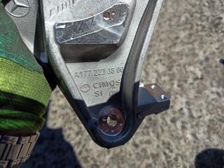 кронштейн двигателя Mercedes-Benz S-Класс W222 [рестайлинг] 2020, 4.0 л., M 176.980, бензин, A1772233600