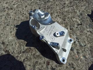 кронштейн двигателя Mercedes-Benz S-Класс W222 [рестайлинг] 2020, 4.0 л., M 176.980, бензин, A1772233200