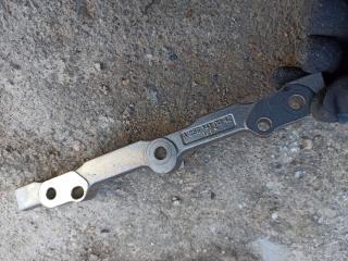 кронштейн (крепление) Mercedes-Benz S-Класс W222 [рестайлинг] 2019, 3.0 л., M256 E30, бензин, A2561410042