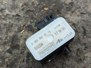 датчик удара Mercedes-Benz S-Класс W223 2020, 4.0 л., бензин, A0009053210