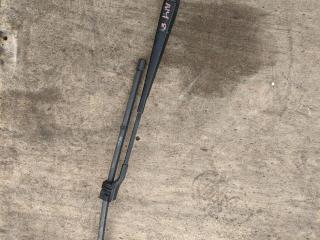 щеткодержатель (поводок стеклоочистителя, дворник) BMW X5 E70 2007, 4.8 л., N62 B48 A, бензин, АКПП, 61617153736, 7153736