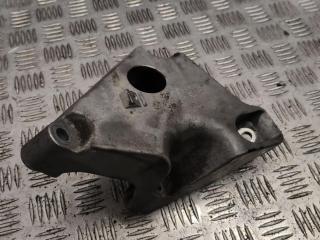 кронштейн двигателя BMW 3 серия E90/E91/E92/E93 [рестайлинг] 2008, 2.0 л., N47 D20 A, дизель, АКПП, универсал, полный привод, 6777061