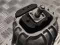 подушка крепления двигателя BMW 3 серия E90/E91/E92/E93 [рестайлинг] 2008, 2.0 л., N47 D20 A, дизель, АКПП, универсал, полный привод - фото №2