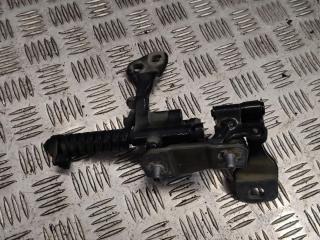 петля крышки багажника BMW 3 серия E90/E91/E92/E93 [рестайлинг] 2008, 2.0 л., N47 D20 A, дизель, АКПП, универсал, полный привод, 7119041