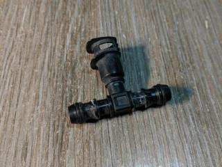 Тройник омывателя BMW X5 E70 2007, 4.8 л., N62 B48 A, бензин, АКПП